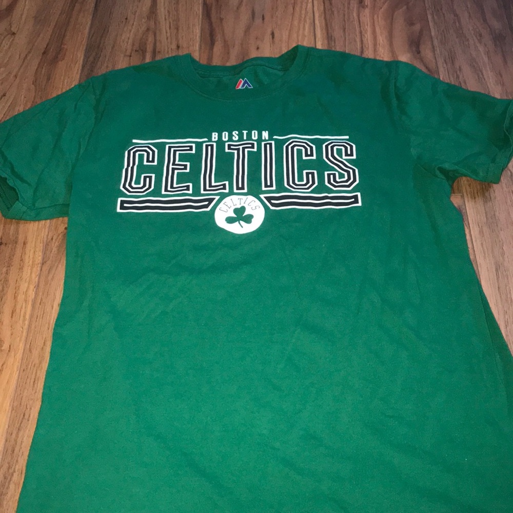 Celtics tshirt